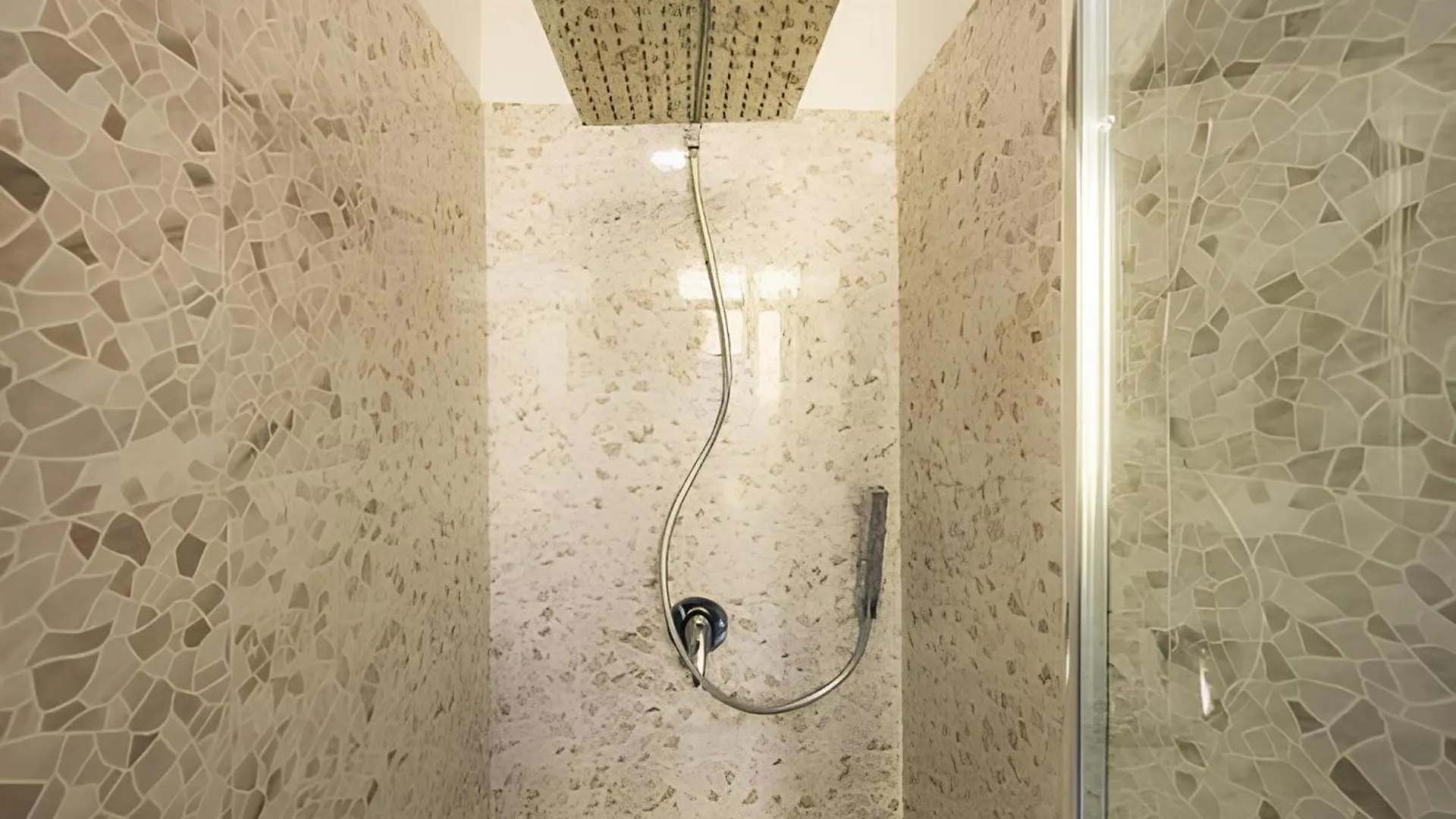 1 Minuto Da San Pietro - Nicole House Apartment Rome 0*,  Italy