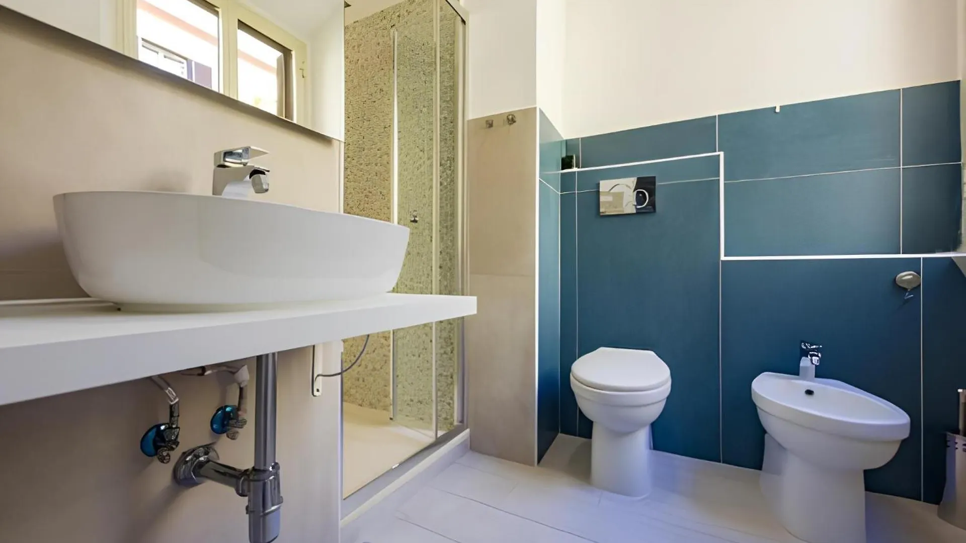 1 Minuto Da San Pietro - Nicole House Apartment Rome Italy