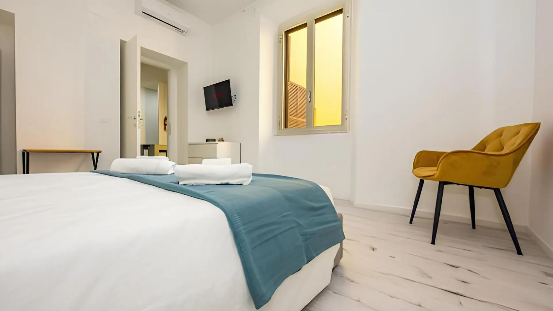1 Minuto Da San Pietro - Nicole House Apartment Rome